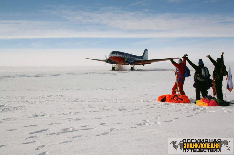 19го декабря отмечаем десятилетие уникального события - впервые российские парашютисты совершили десантирование на Южный Полюс!